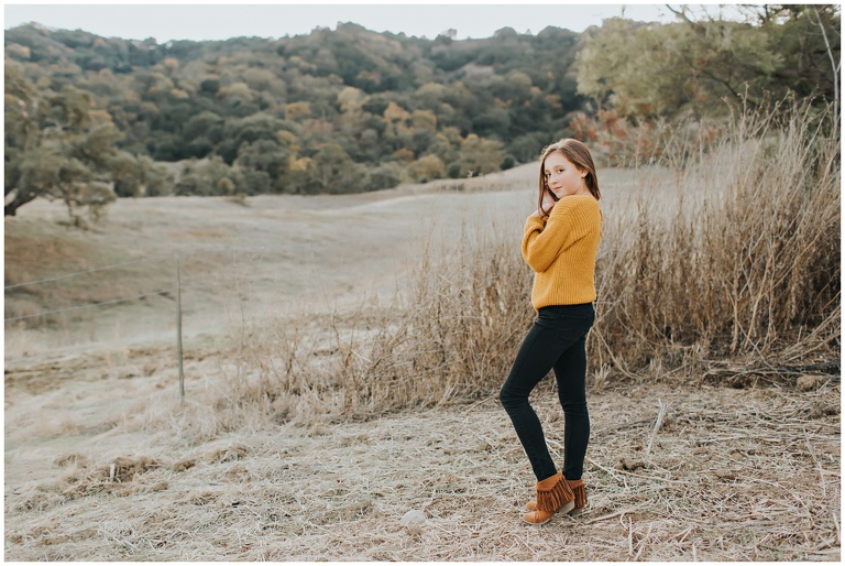 fall photoshoot of little girl in the hills of pleasanton